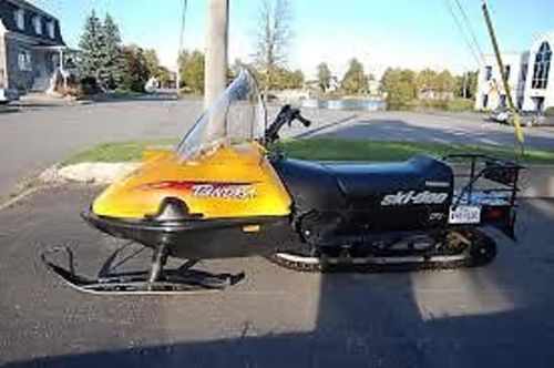 Product picture Ski-Doo Tundra R 2002 PDF Service/Shop Manual Download