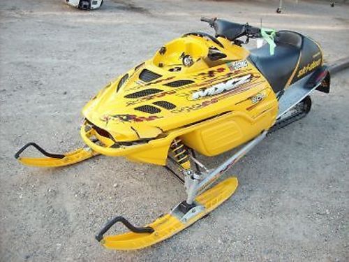 Product picture Ski-Doo MXZ 600 Standard 2002 PDF Service Manual Download