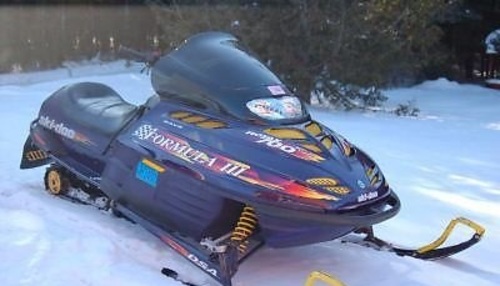 Product picture Ski-Doo Formula lll (3) 700 R 2000 PDF Shop Manual Download
