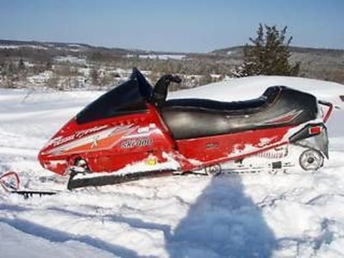Product picture Ski-Doo Formula Deluxe 583 1999 PDF Service Manual Download