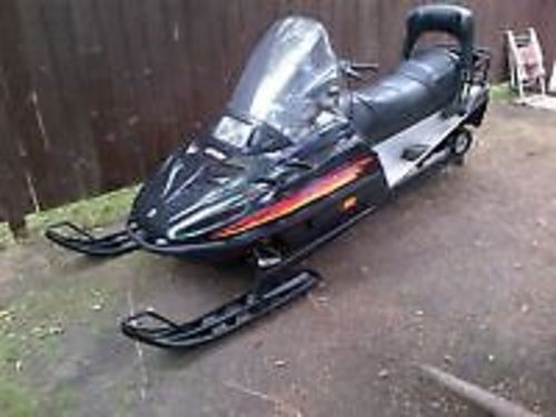 Product picture Ski-Doo Skandic WT Wide Track 1997 PDF Shop Manual Download